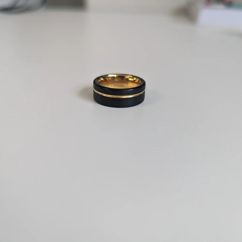 Men's ring